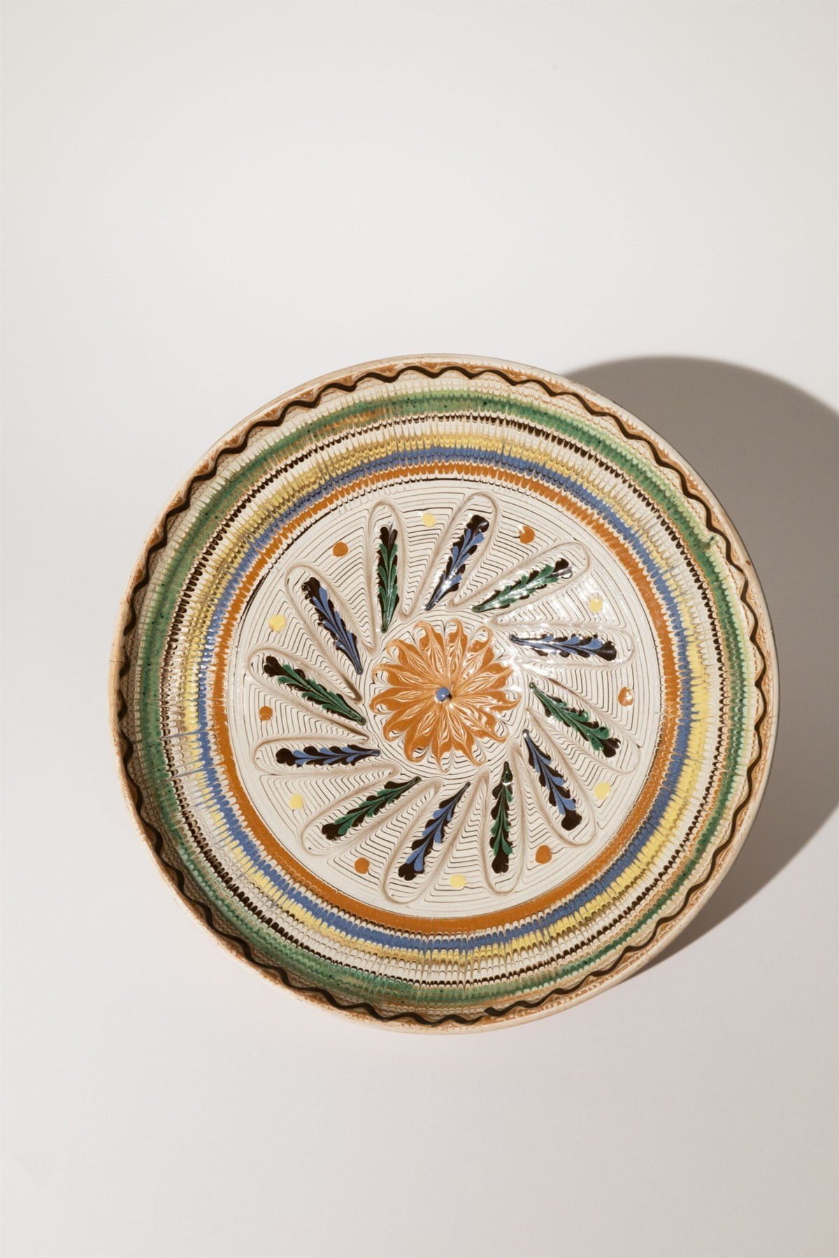 IMG_3598 spinning wheel artisanal plate